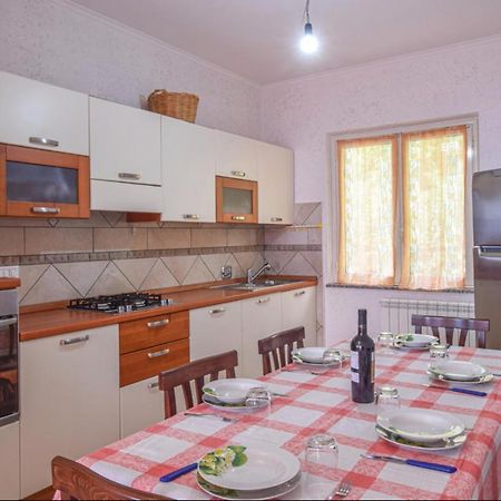 Confortevole E Spazioso Appartamento 100Mq A Falerna Con Vista Panoramica Sul Golfo Con Free Wifi E Smart Tv Exterior foto